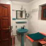 Blue House Kek Haz Ueduelo Dunapataj