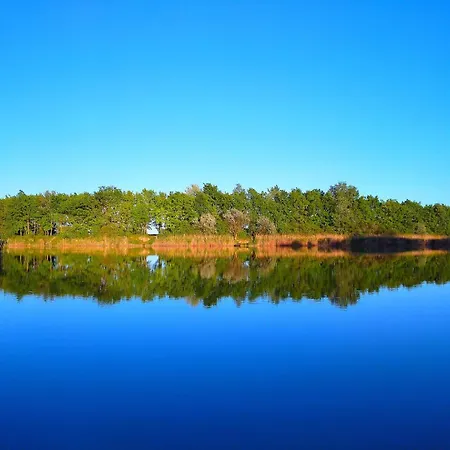 Semesterbostad Blue House Kek Haz Ueduelo Dunapataj