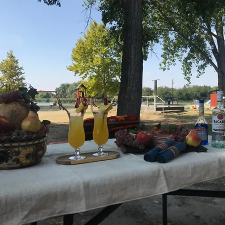 Blue House Kek Haz Ueduelo Semesterbostad Dunapataj