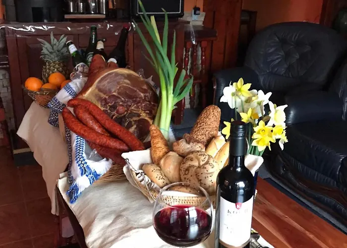 Blue House Kek Haz Ueduelo 杜瑙保陶伊