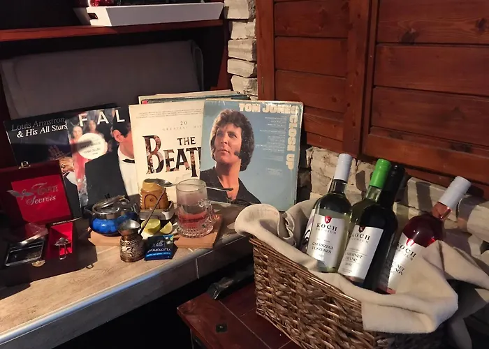 Blue House Kek Haz Ueduelo 度假居